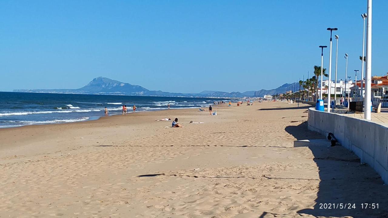 Adosado A 300m De La Playa Vt-49863-v Bellreguard